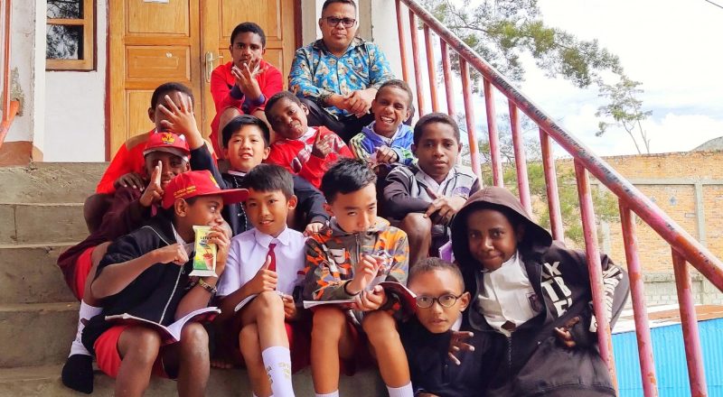 Pendidikan Melesat! SD di Papua Sukses Jalankan Pembelajaran Jarak Jauh Modern